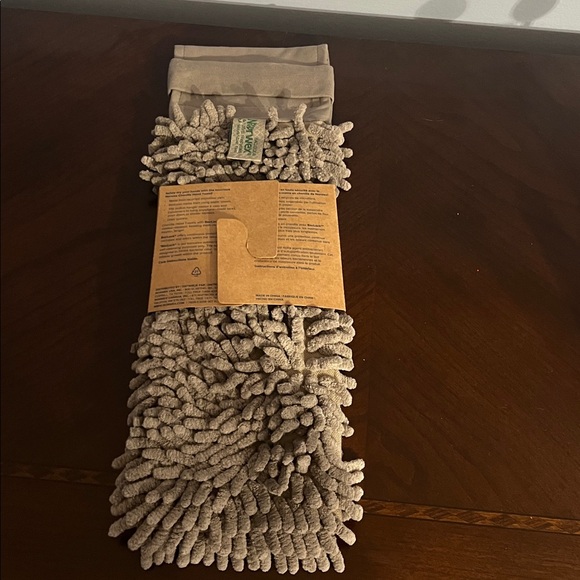 Norwex Plush Chenille Hand Towel - Picture 3 of 3